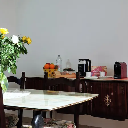 Dai Freschi - A Apartman